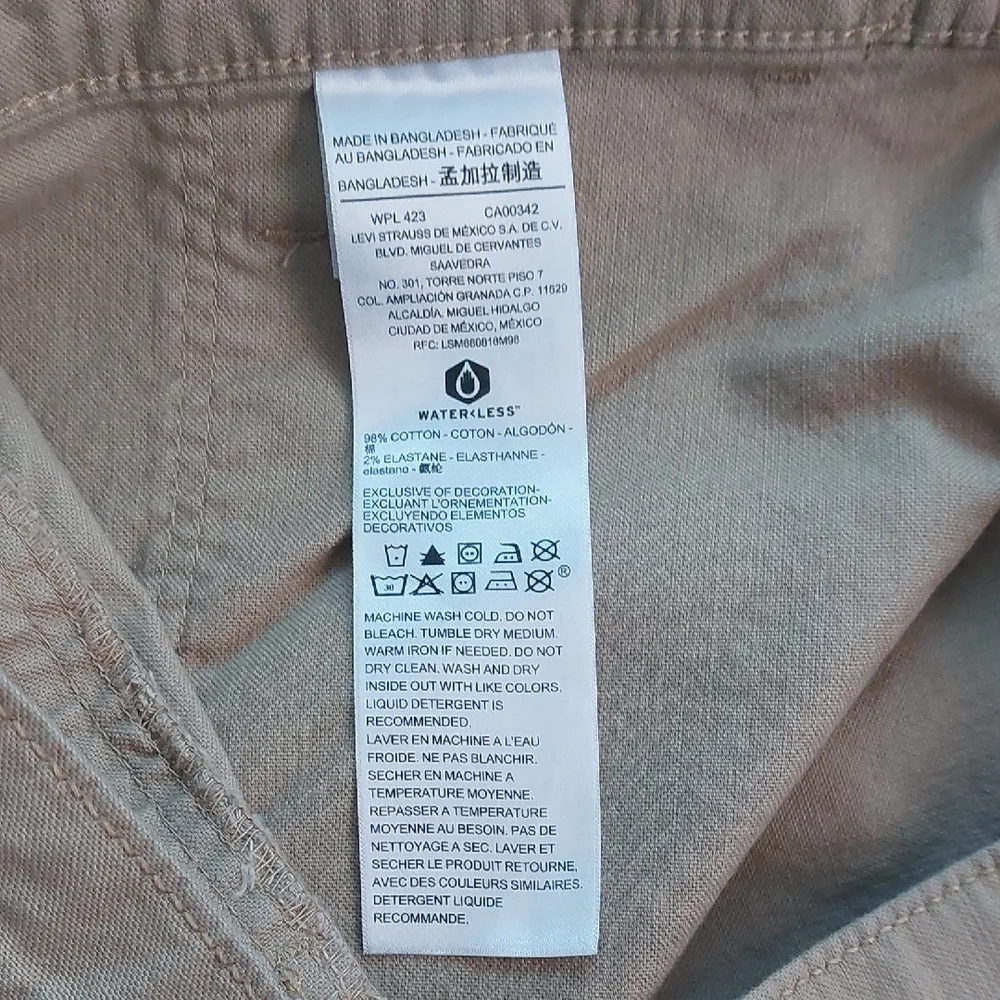 Signature Gold Taupe Levis‎ Straus Casual Pants Mens Size 34X30